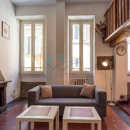 דירות רומא Warm Nest In The Old Building Of Piazza Navona מראה חיצוני תמונה