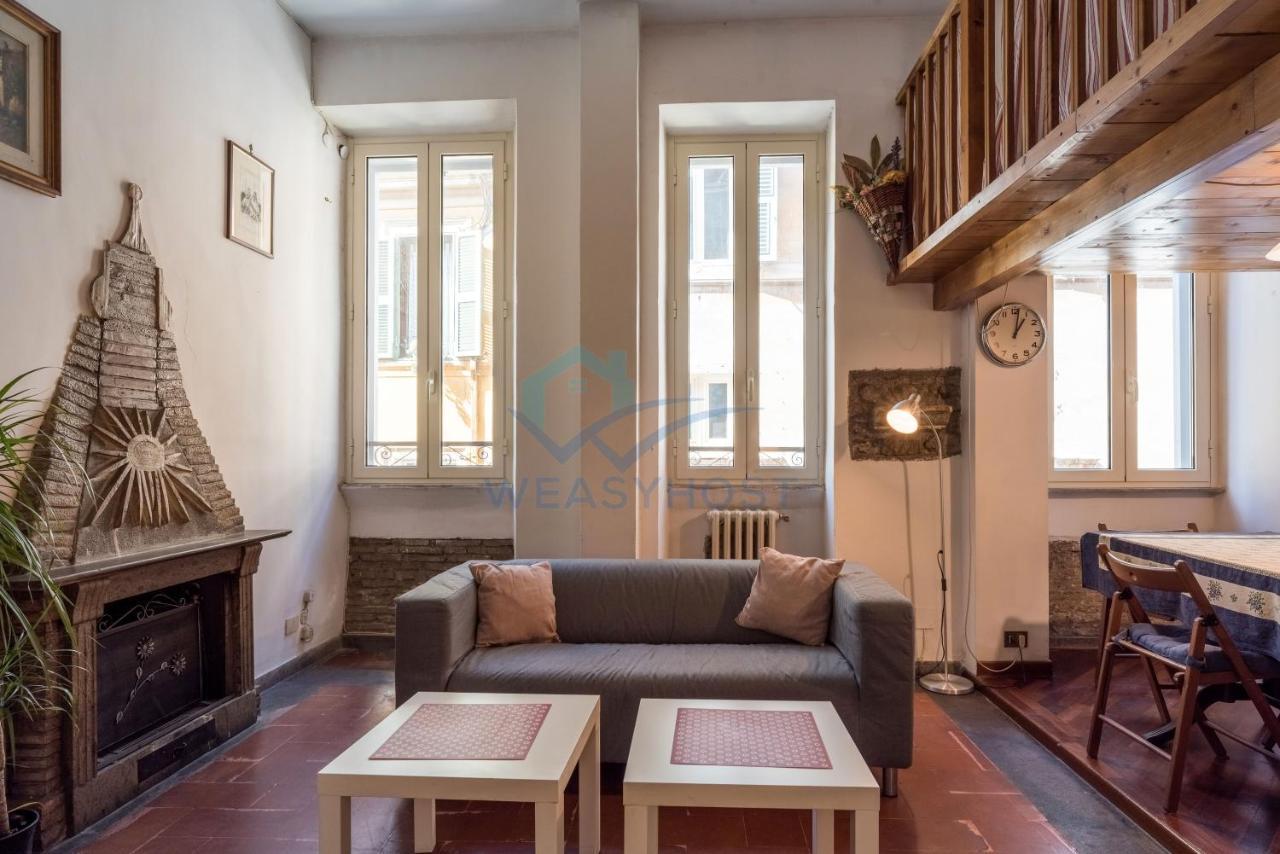 דירות רומא Warm Nest In The Old Building Of Piazza Navona מראה חיצוני תמונה